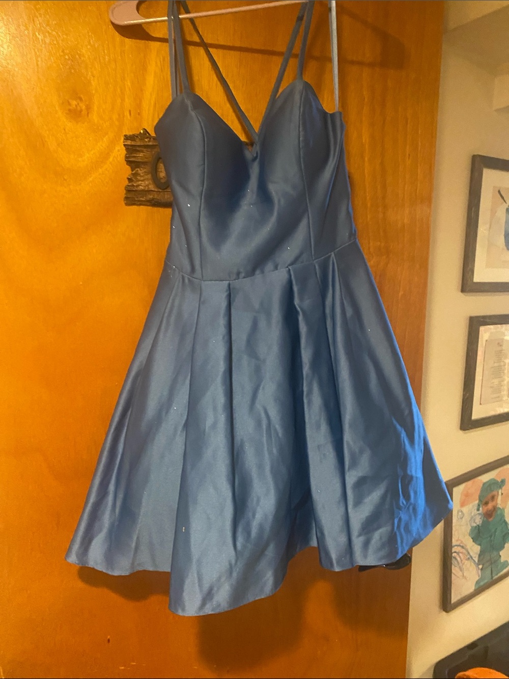 Macy’s Blue Mini Dress with Sweetheart Neckline and Spaghetti Straps